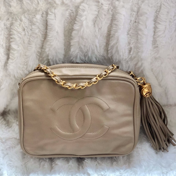 CHANEL Handbags - Rare Chanel CC Vintage Lambskin Camera Bag